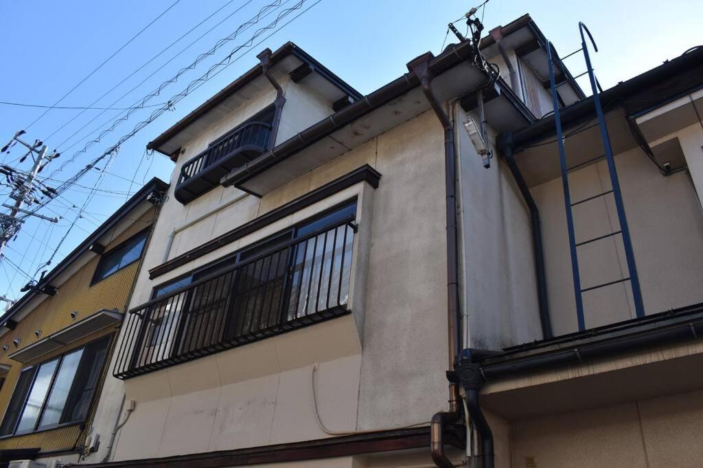 Only For One Group Cheaper For 6Th & 7Th Guest 市街地中心部 一棟貸しの宿 Guest House Don'S Home 다카야마 외부 사진