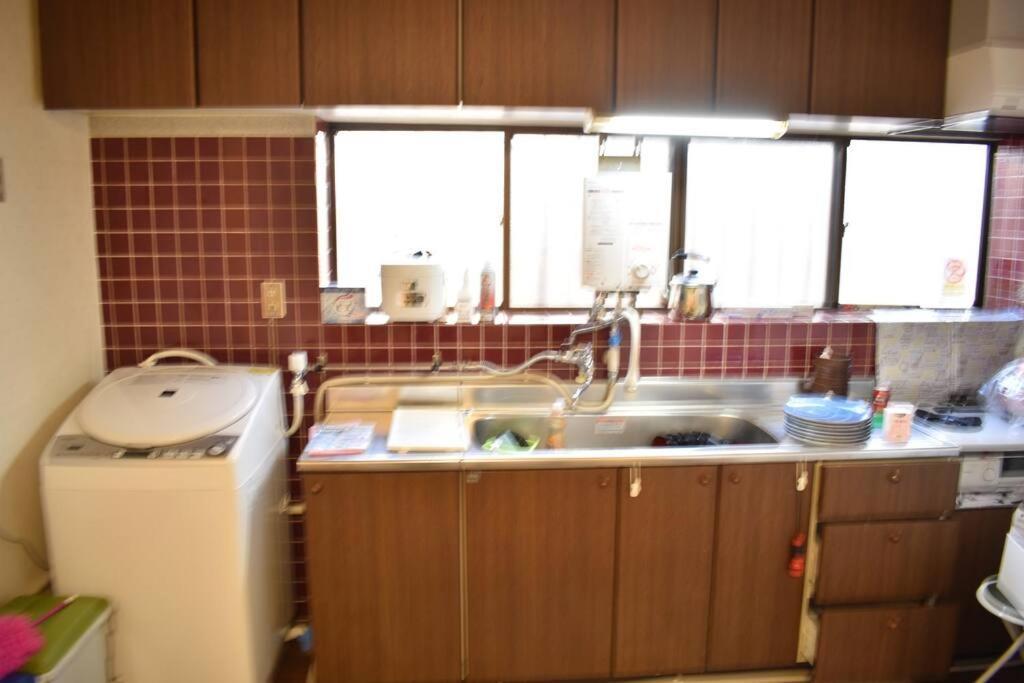 Only For One Group Cheaper For 6Th & 7Th Guest 市街地中心部 一棟貸しの宿 Guest House Don'S Home 다카야마 외부 사진